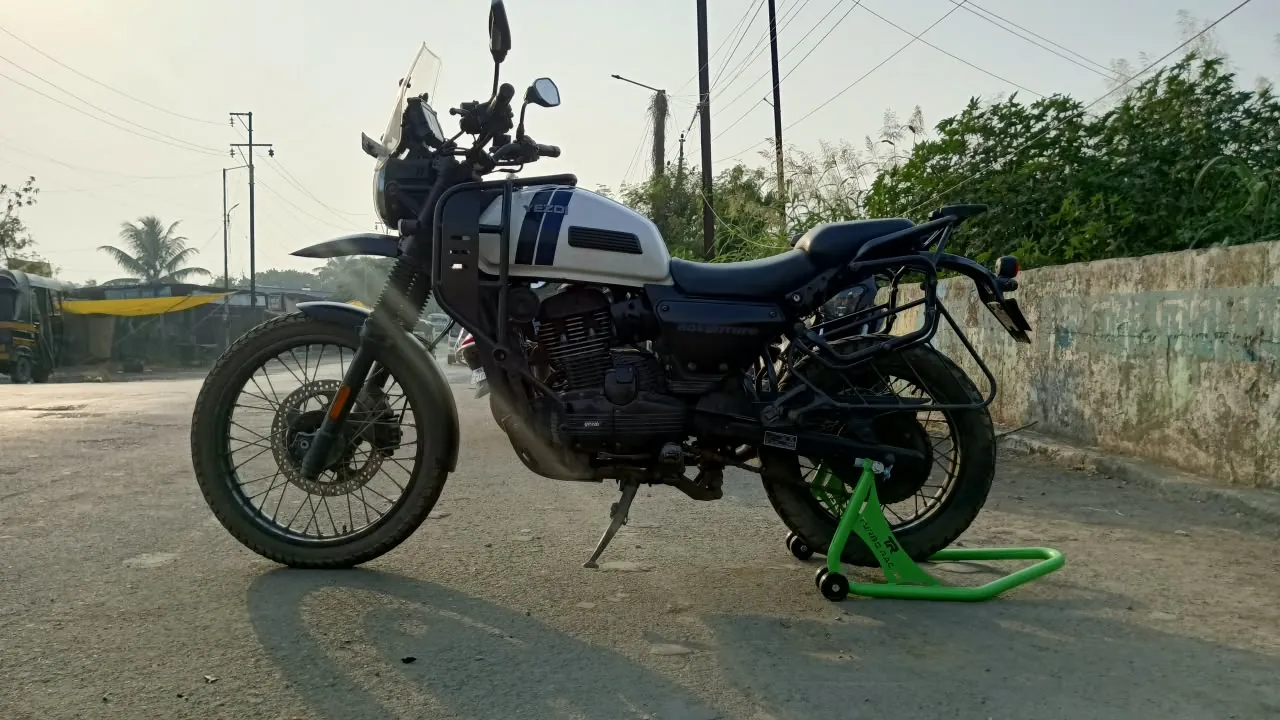 2023 Yezdi Adventure, photo 3